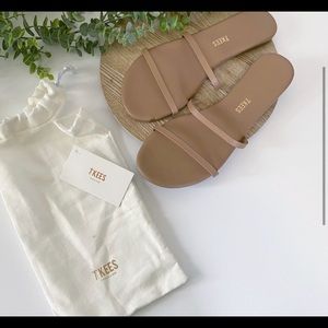 Tkees Sandals